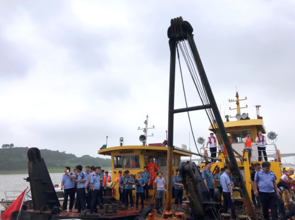 1505960598686442.png li-2.png